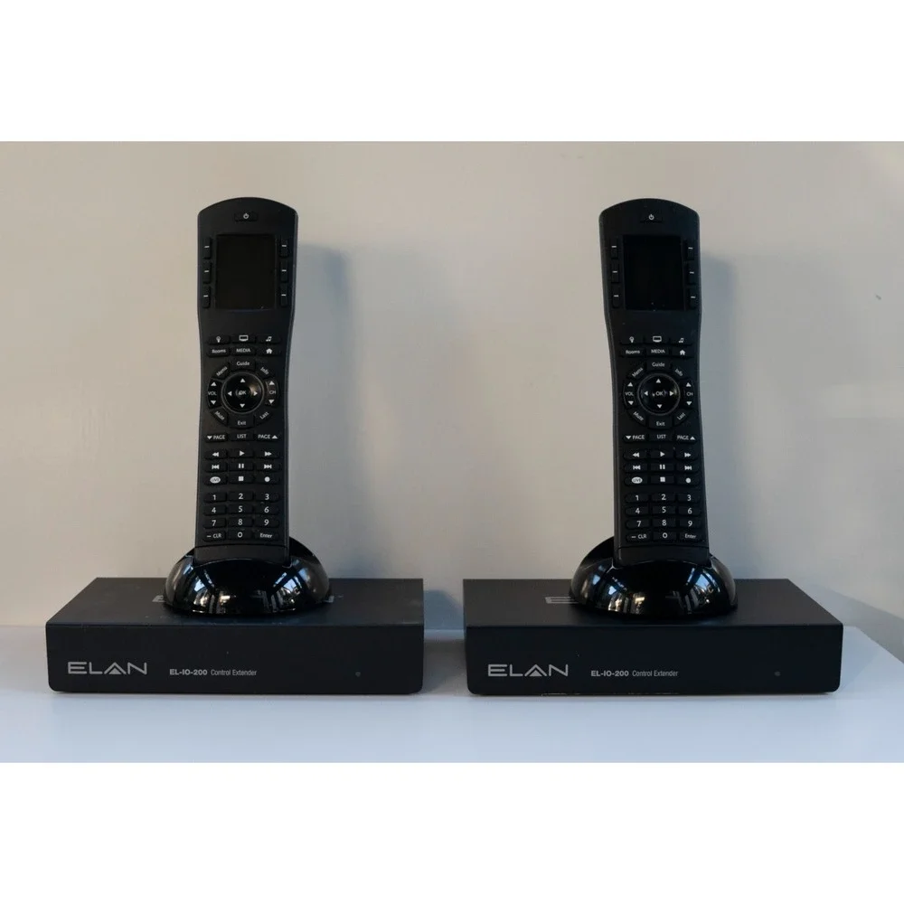 Elan Bundle - 2x EL-HR10 Remote Control + Charging Cradles + 2x Control Extender